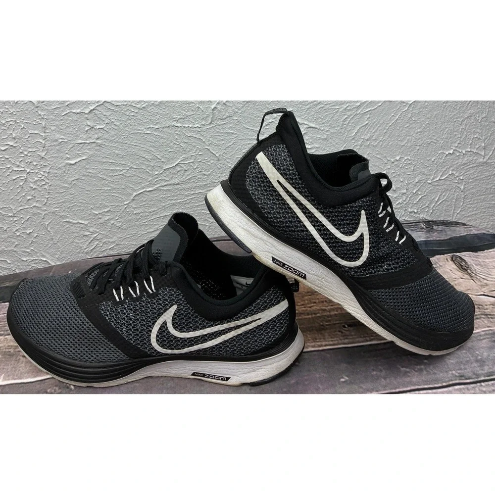 Nike zoom strike